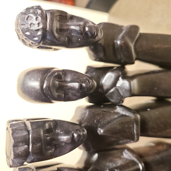 VINTAGE African Ebony Carved Nativity Figures - Picture 3 of 11